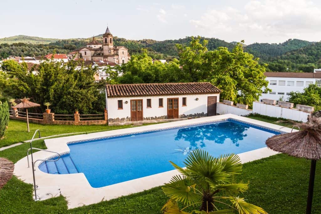 Aparthotel Doce Caños