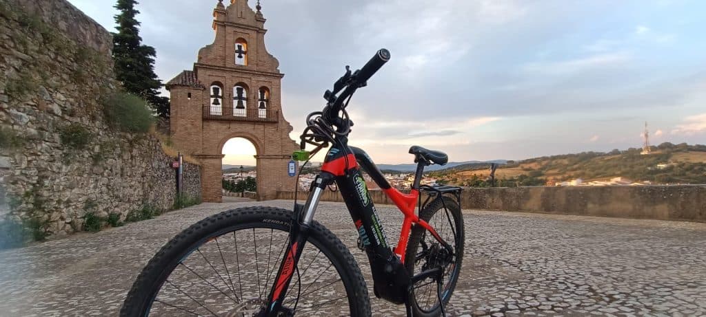 With e-Bike between Seville and the Sierra de Aracena